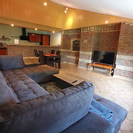 Ferienwohnung Wrist エクステリア 写真